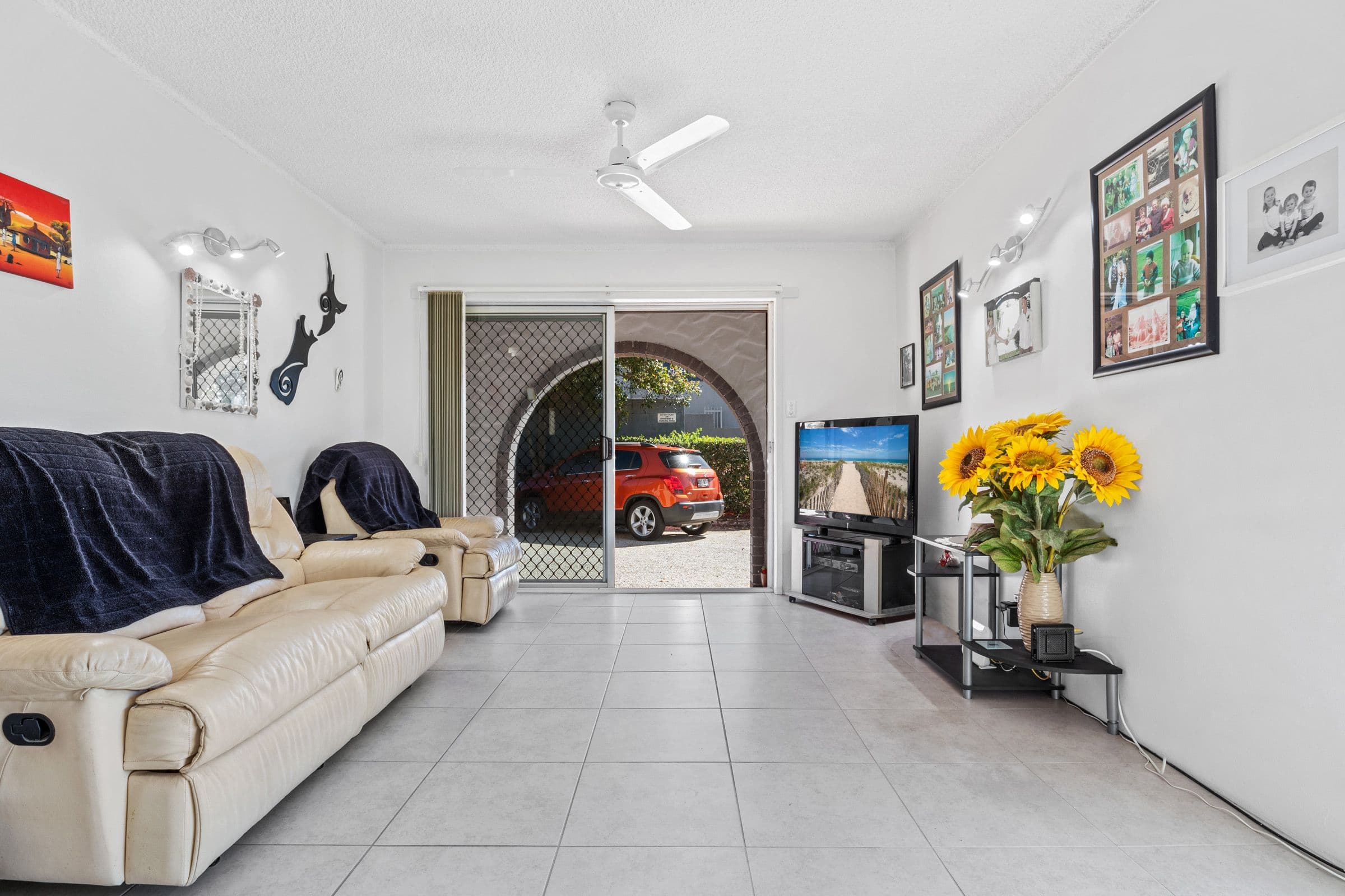 2118 Gold Coast Highway, Miami QLD 4220, Miami - Thumbnail 6