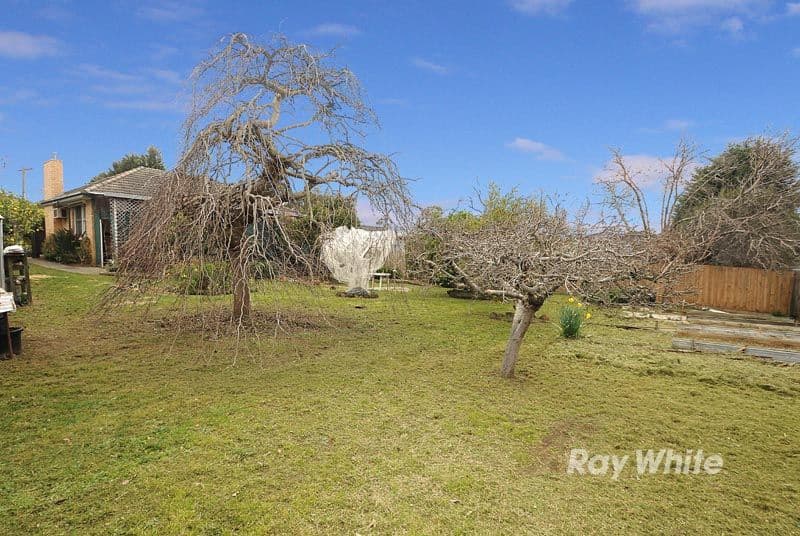 8 Bunnett Road, KNOXFIELD VIC 3180, Knoxfield - Thumbnail 3