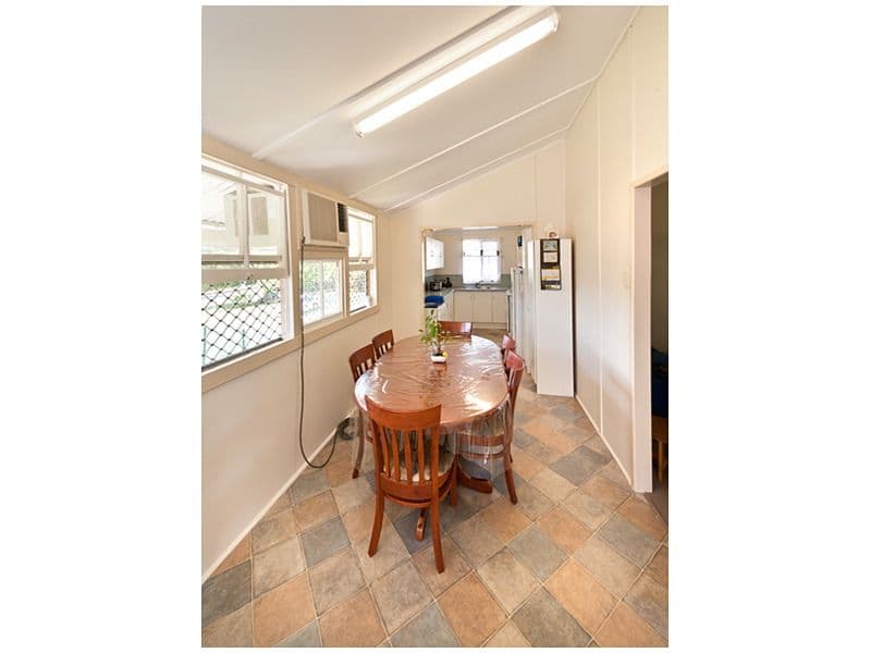 89 Bennett Street, BERSERKER QLD 4701, Berserker - Thumbnail 5