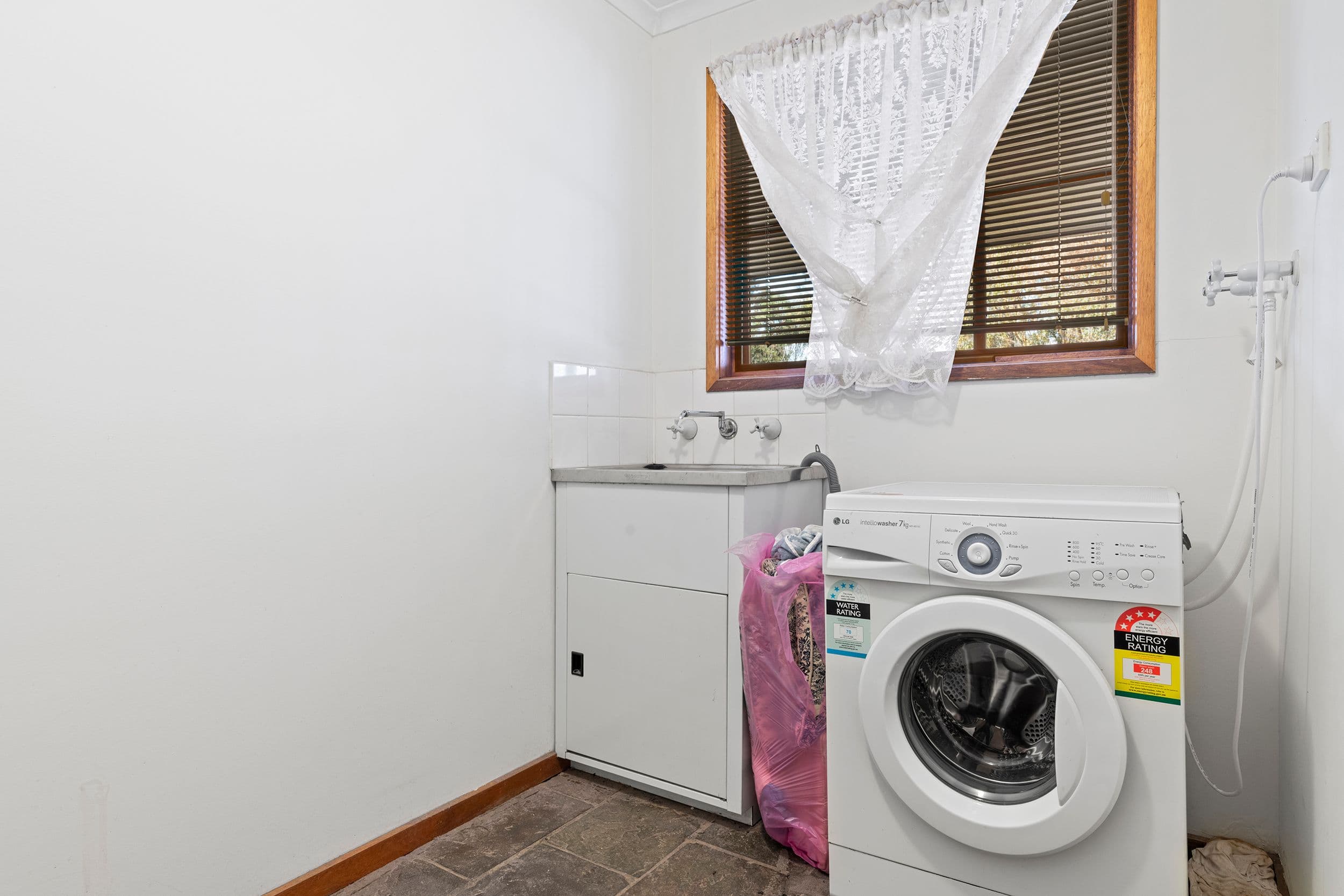 18 Commins Lane, Heathcote VIC 3523, Heathcote - Thumbnail 8