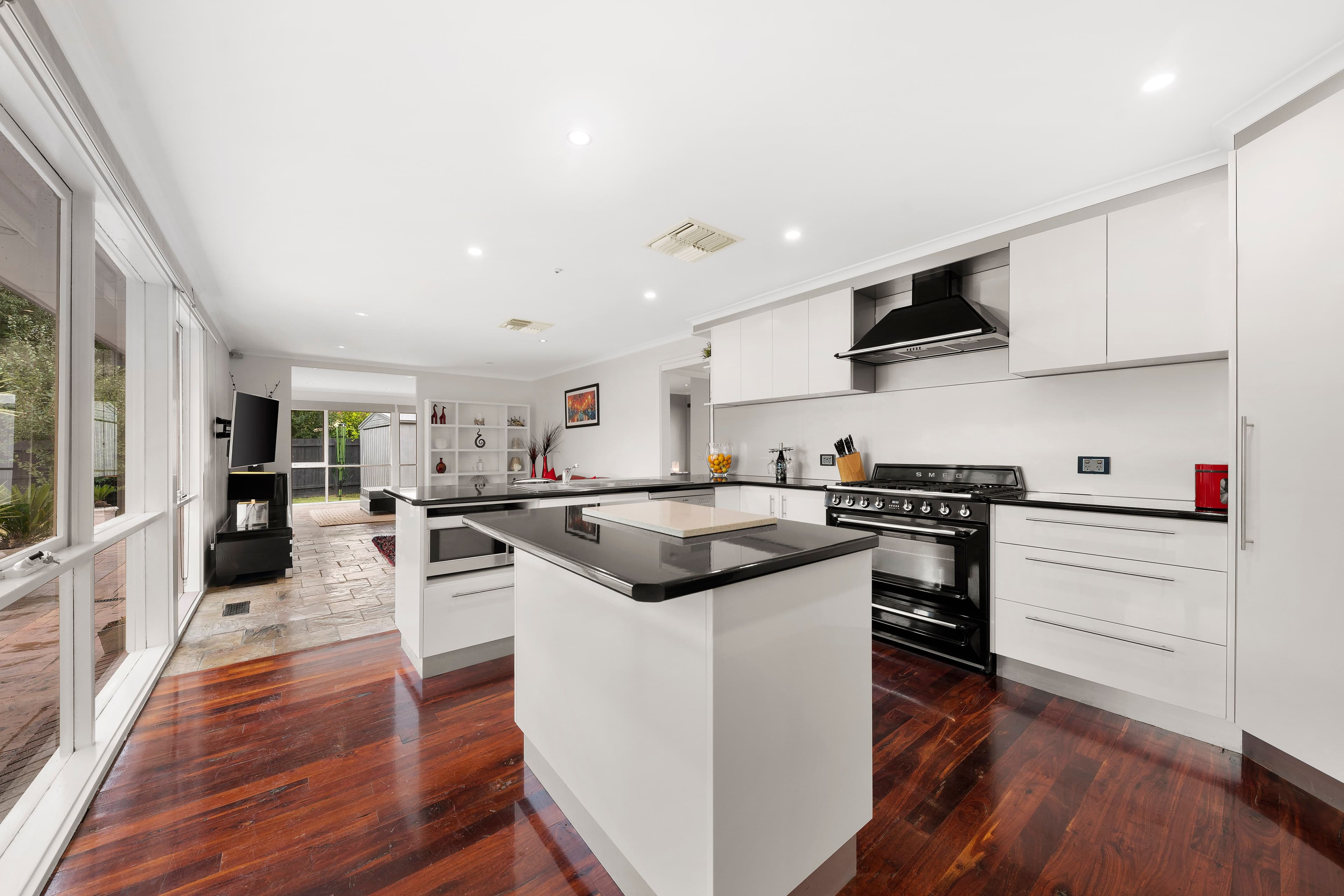 5 Boyne Street, Rowville VIC 3178, Rowville - Thumbnail 2