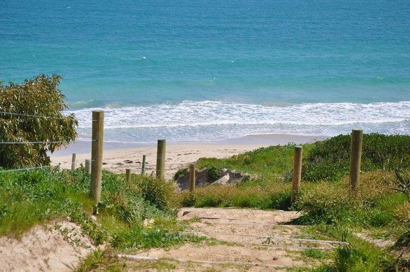 34 Bates Way, WARNBRO WA 6169, Warnbro - Thumbnail 2