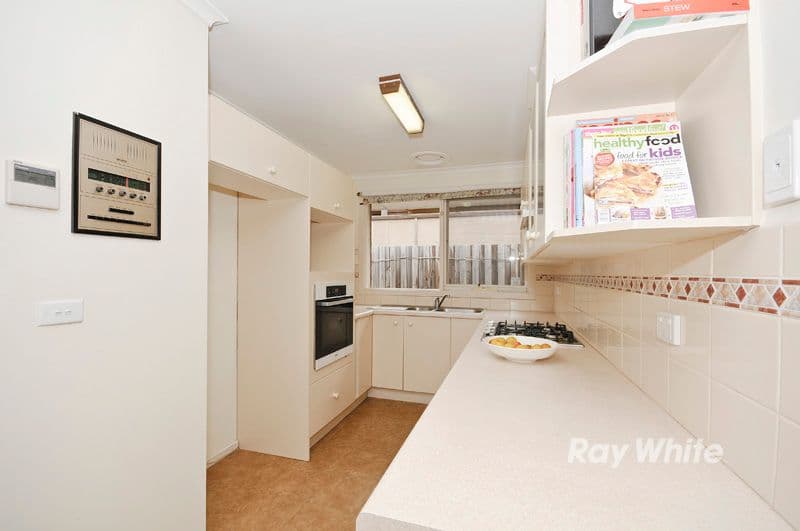 41 Mowbray Drive, WANTIRNA SOUTH VIC 3152, Wantirna South - Thumbnail 3