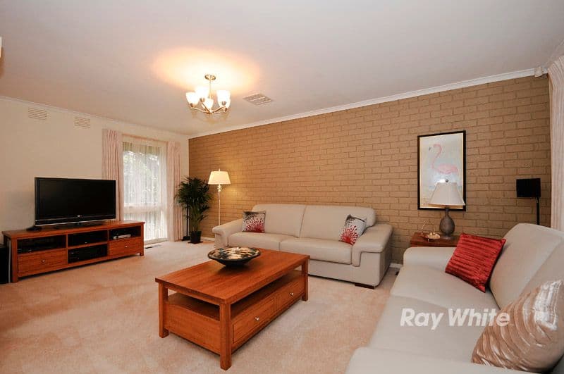 41 Mowbray Drive, WANTIRNA SOUTH VIC 3152, Wantirna South - Thumbnail 4