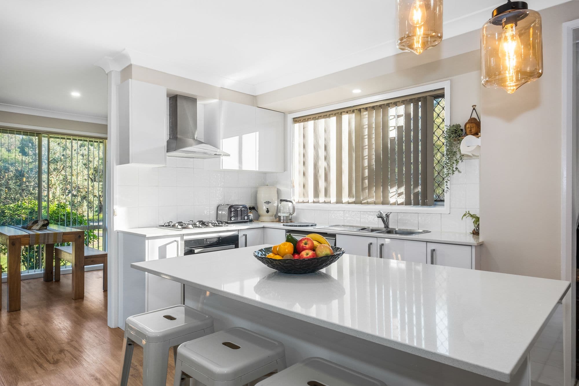 15 Banks Close, Bateau Bay NSW 2261, Bateau Bay - Thumbnail 2