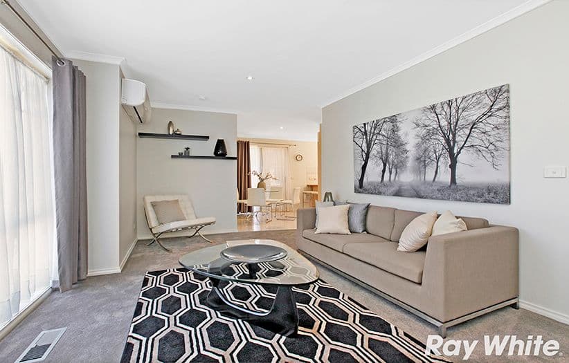 19 Bradley Drive, Mill Park VIC 3082, Mill Park - Thumbnail 4