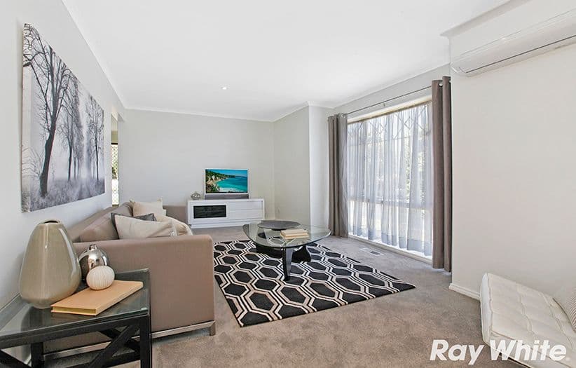 19 Bradley Drive, Mill Park VIC 3082, Mill Park - Thumbnail 5