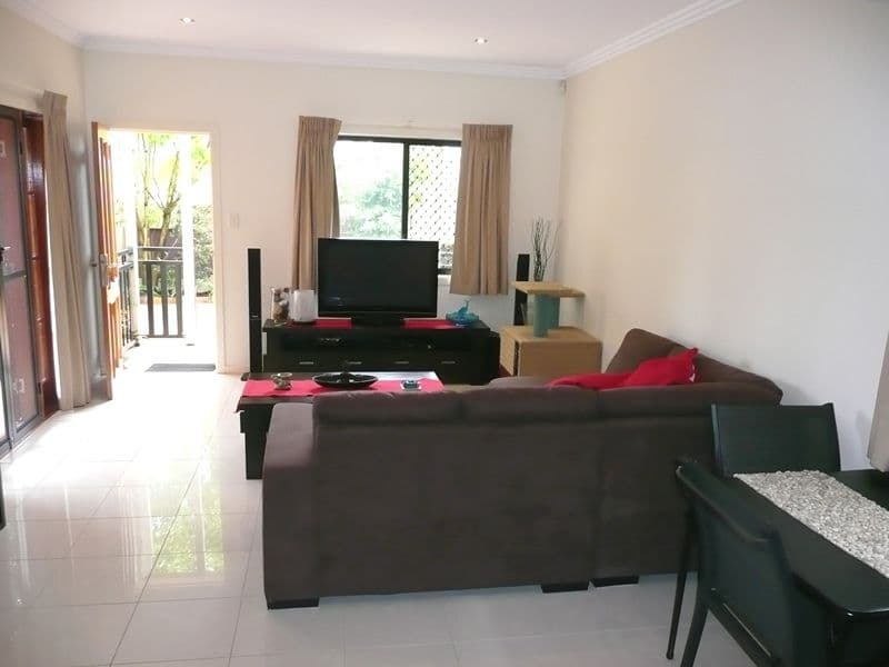 103 Orana Street, CARINA QLD 4152, Carina - Thumbnail 2
