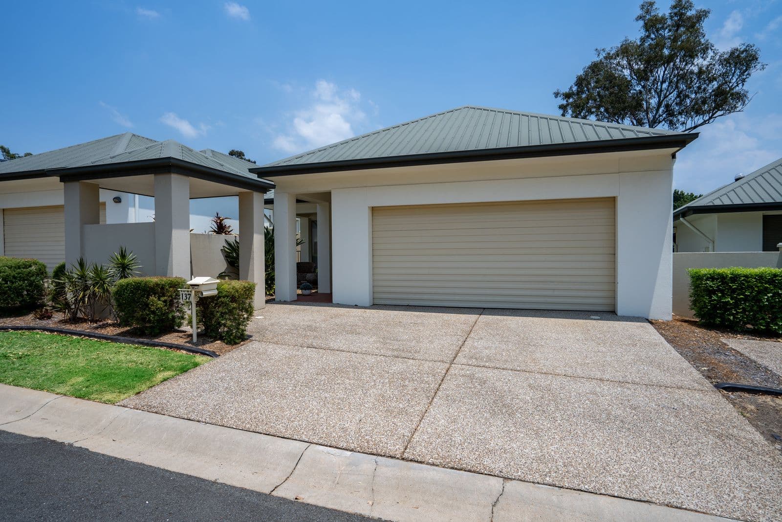 137 Easthill Drive, Robina QLD 4226, Robina - Thumbnail 2