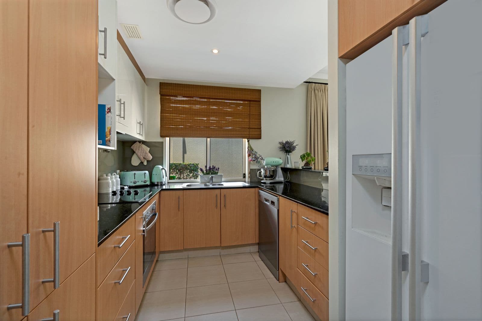 137 Easthill Drive, Robina QLD 4226, Robina - Thumbnail 3