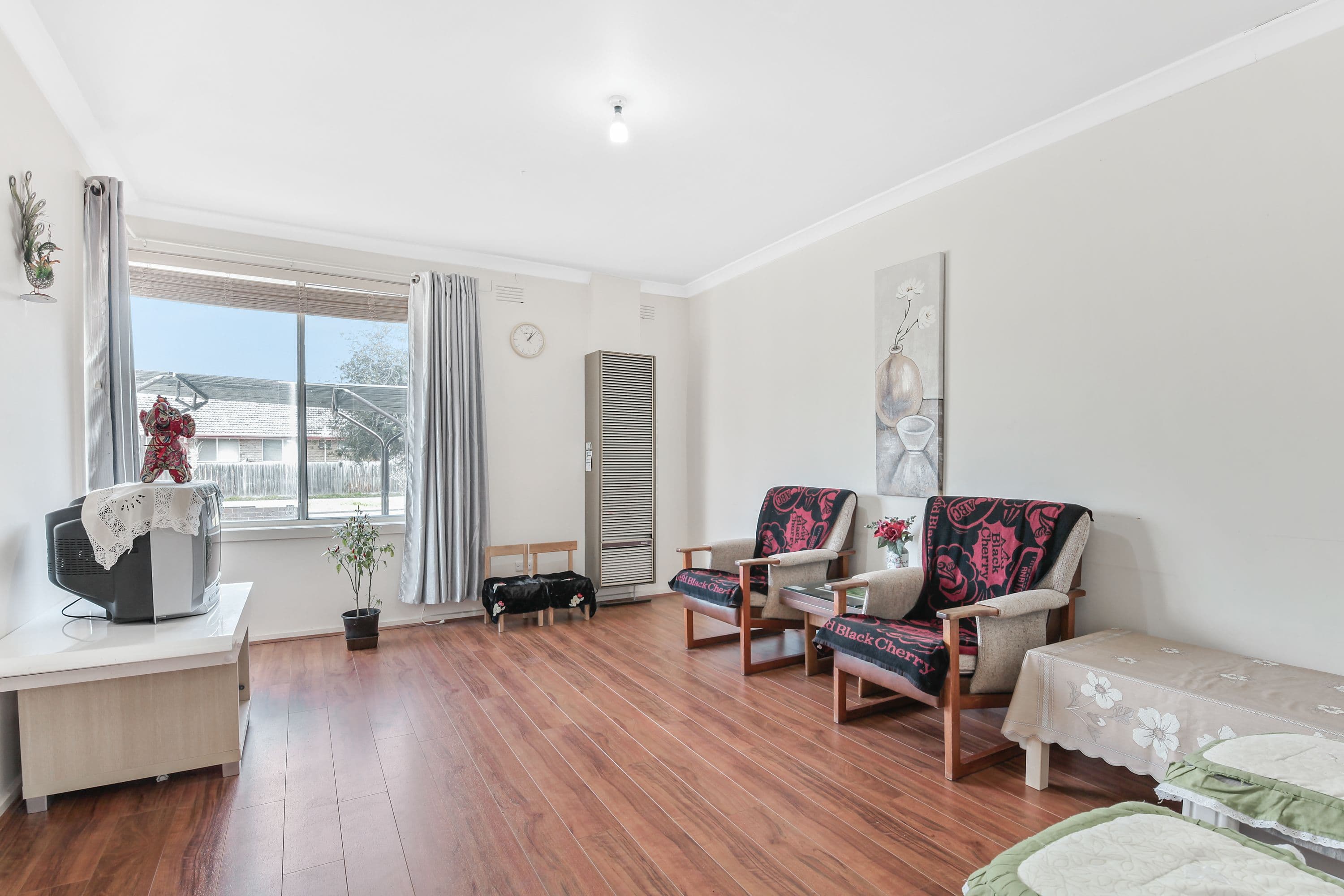 25 Oakes Avenue, Clayton South VIC 3169, Clayton South - Thumbnail 2