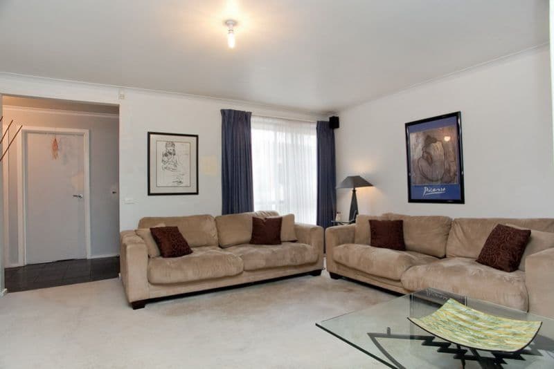 10 Hargrave Court, MILL PARK VIC 3082, Mill Park - Thumbnail 3