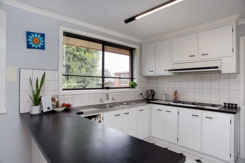 10 Hargrave Court, MILL PARK VIC 3082, Mill Park - Thumbnail 5