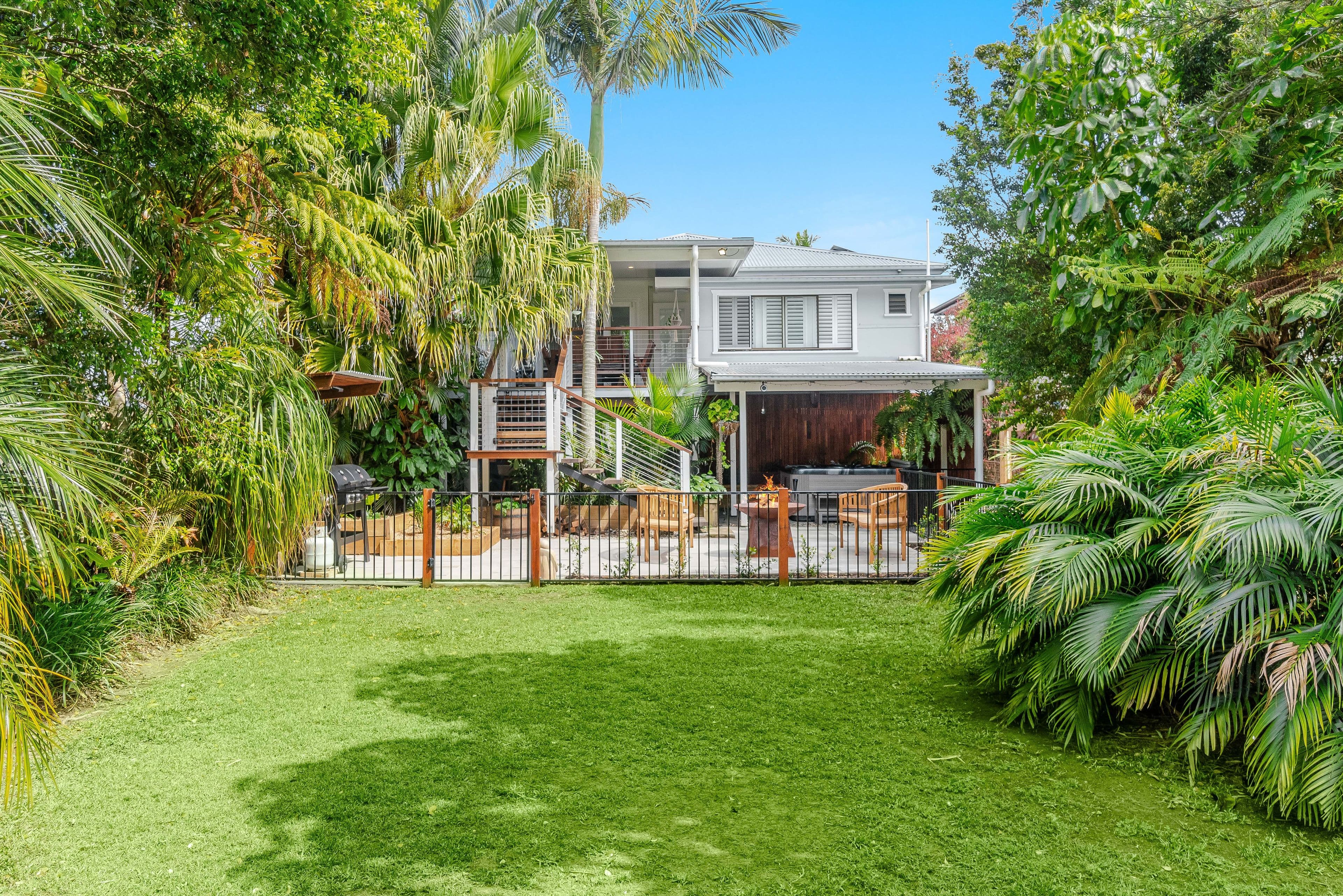 16 McLachlan Street, Maclean NSW 2463, Maclean - Image 1