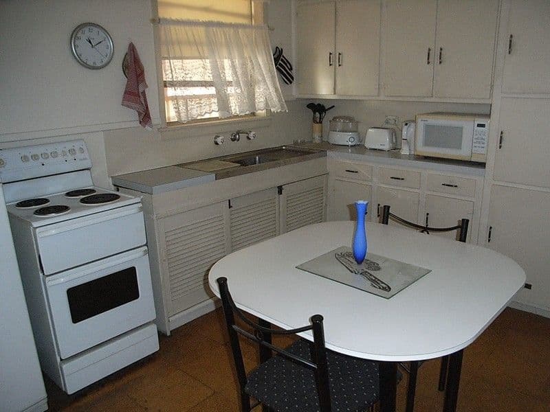 256 Ogilvie Avenue, ECHUCA VIC 3564, Echuca - Thumbnail 3