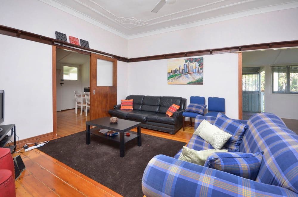 9 McIlwraith Street, AUCHENFLOWER QLD 4066, Auchenflower - Thumbnail 2