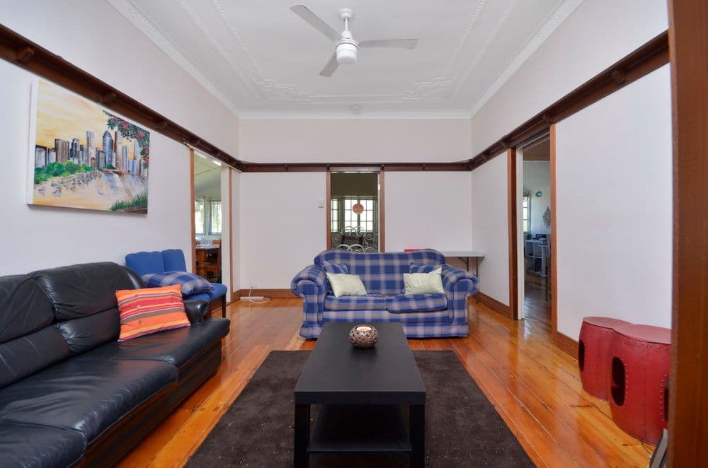9 McIlwraith Street, AUCHENFLOWER QLD 4066, Auchenflower - Thumbnail 3