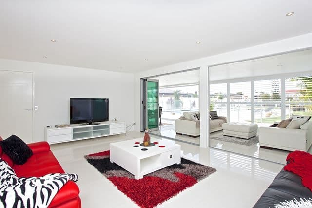 45 Daru Avenue, RUNAWAY BAY QLD 4216, Runaway Bay - Thumbnail 4