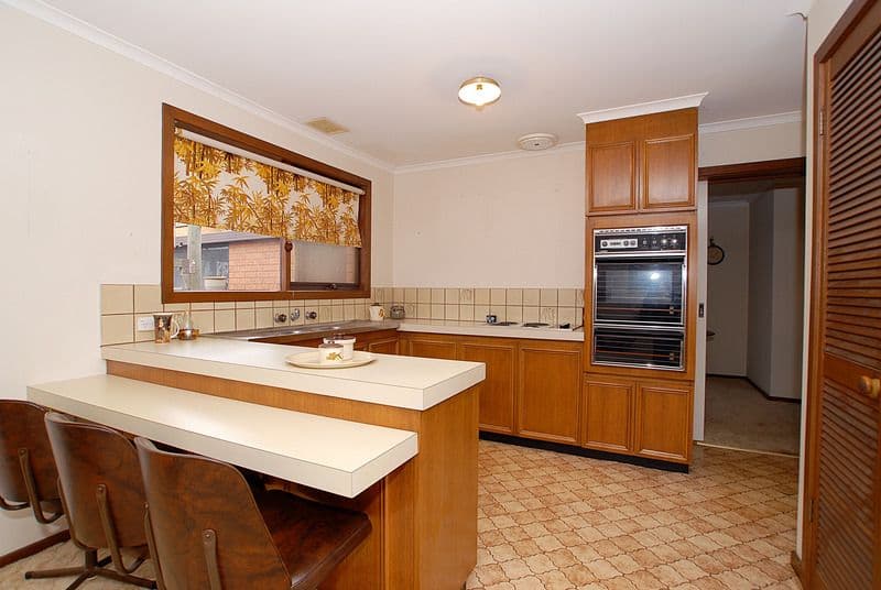 34  Charles Avenue, HALLAM VIC 3803, Hallam - Thumbnail 2