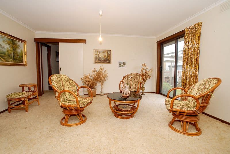 34  Charles Avenue, HALLAM VIC 3803, Hallam - Thumbnail 3