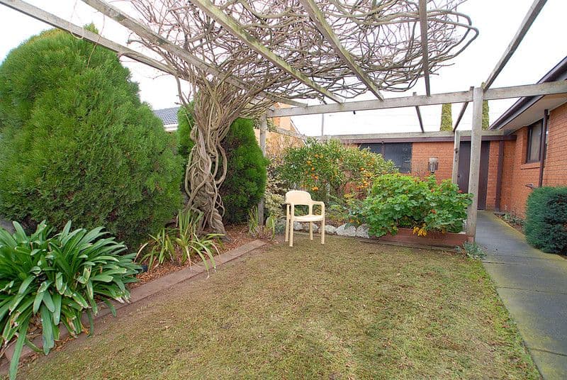 34  Charles Avenue, HALLAM VIC 3803, Hallam - Thumbnail 4