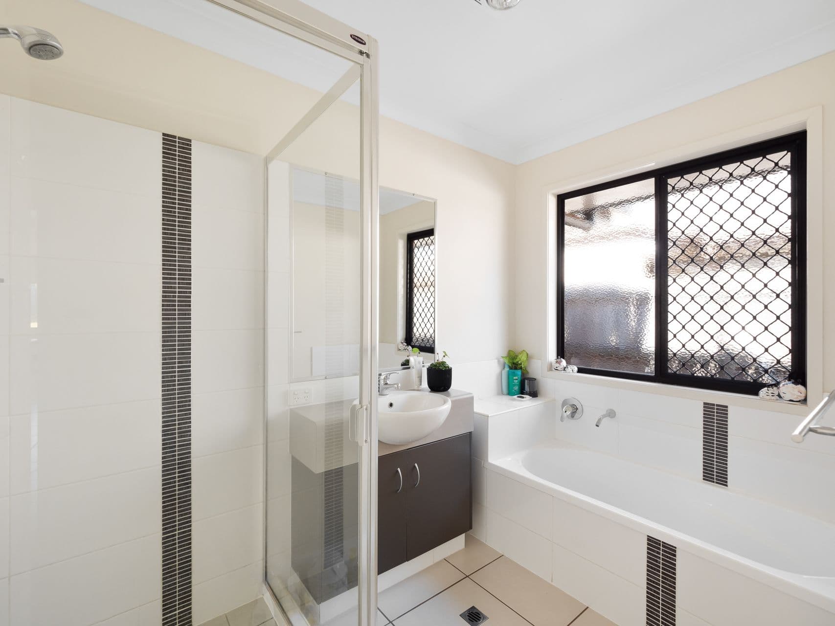 4 Weetwood Street, Newtown QLD 4350, Newtown - Thumbnail 7