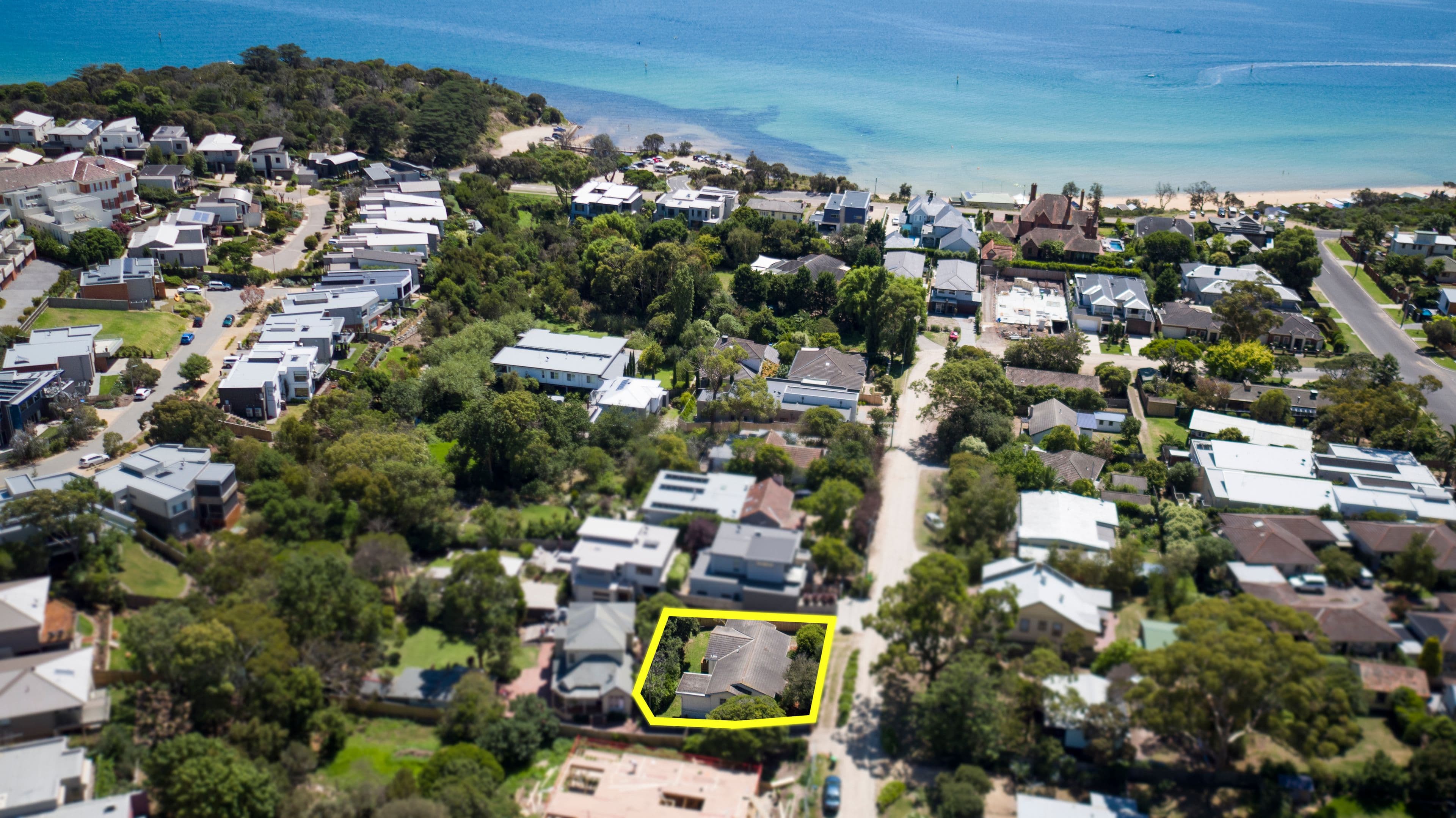 11 Marchington Avenue, Mornington VIC 3931, Mornington - Image 1