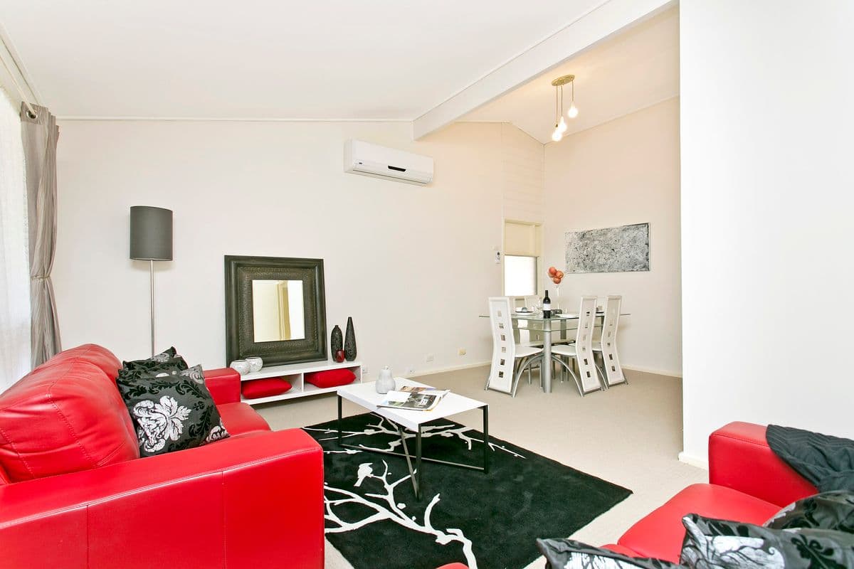 8 Yorrell Avenue, SURREY DOWNS SA 5126, Surrey Downs - Thumbnail 3