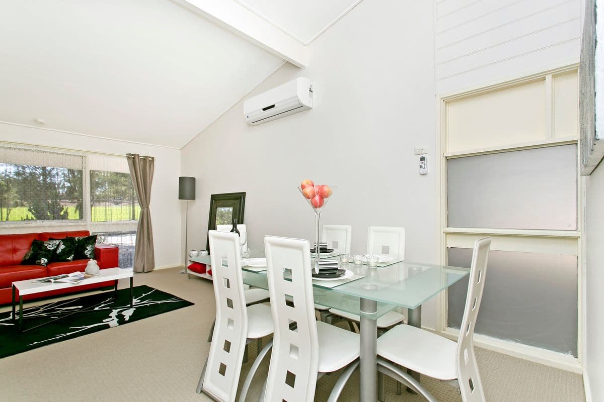 8 Yorrell Avenue, SURREY DOWNS SA 5126, Surrey Downs - Thumbnail 4