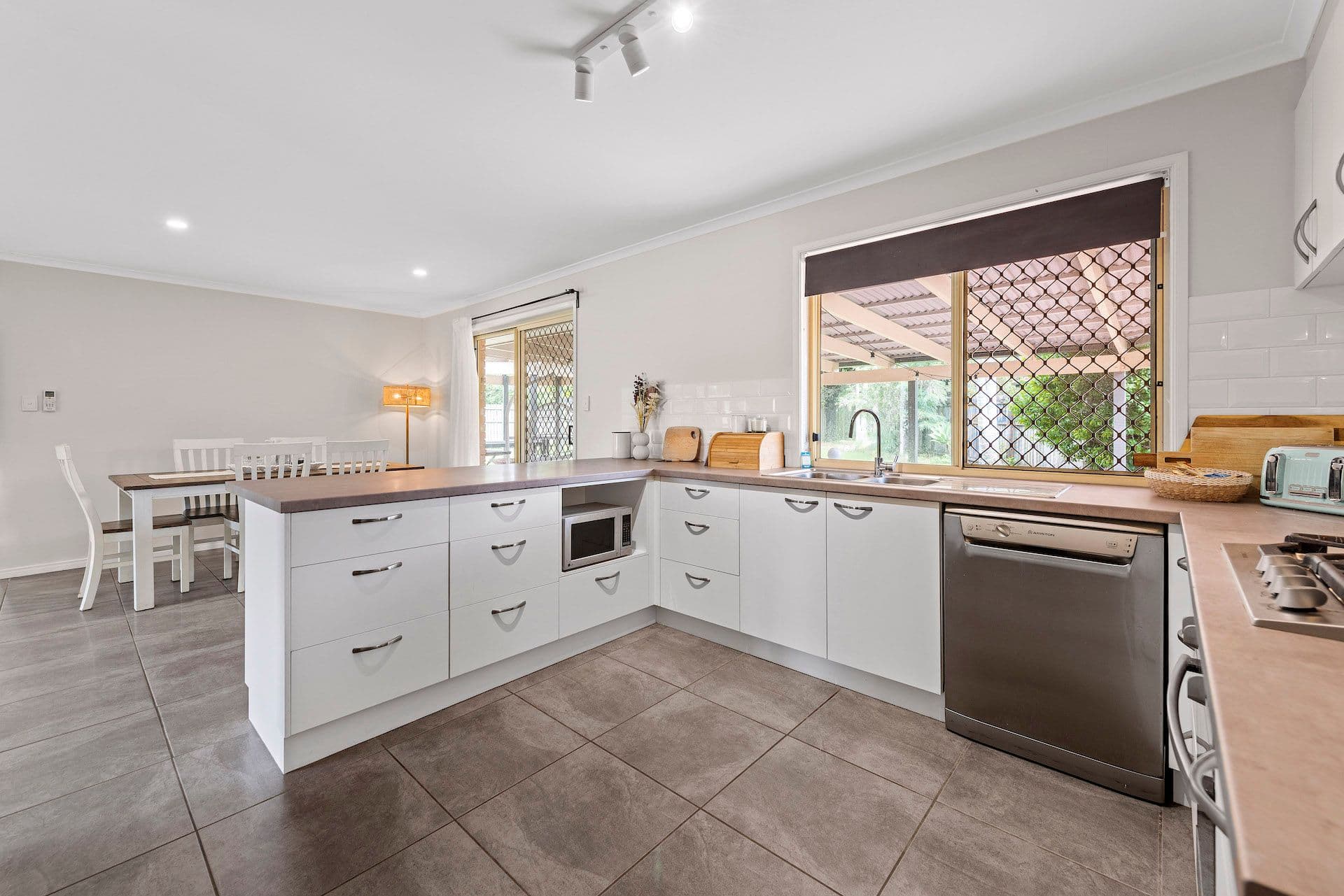 4 Blackbutt Court, Warner QLD 4500, Warner - Thumbnail 6