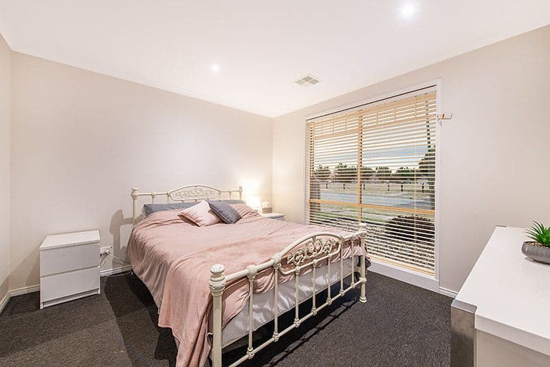 38 Fairhaven Boulevard, Cranbourne West VIC 3977, Cranbourne West - Thumbnail 7