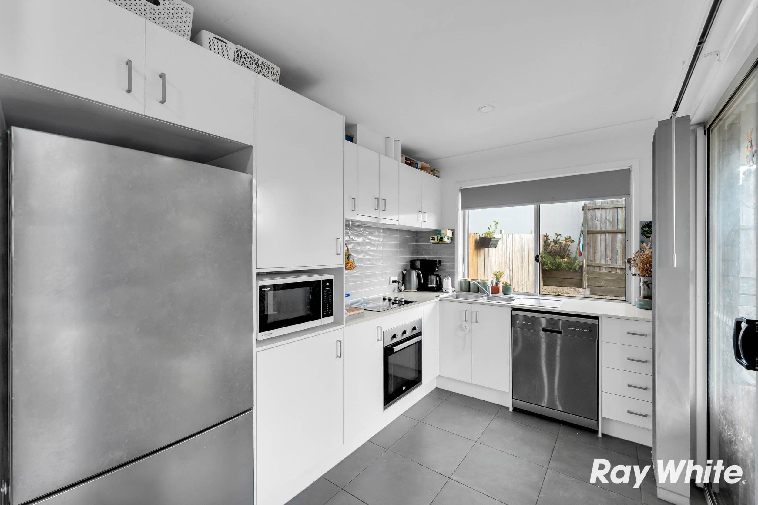 50 Mount Mitchell Street, Park Ridge QLD 4125, Park Ridge - Thumbnail 2
