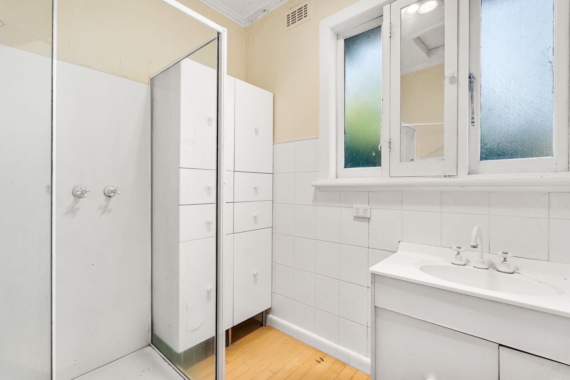 14 Glendale Street, Surrey Hills VIC 3127, Surrey Hills - Thumbnail 7