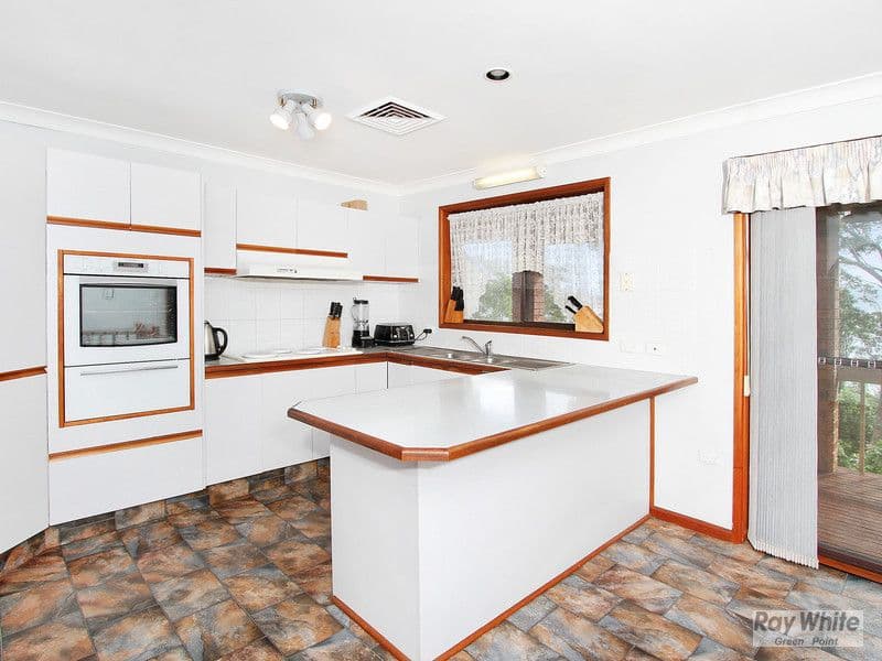 2 Lexington Parade, Green Point NSW 2251, Green Point - Thumbnail 4
