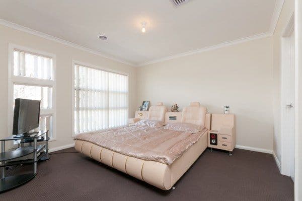 111 Huntington Drive, CRAIGIEBURN VIC 3064, Craigieburn - Thumbnail 5