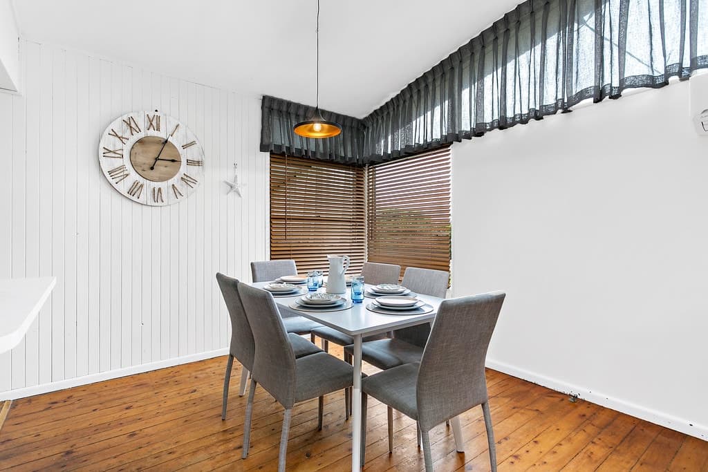 16 Matthews Crescent, Port Kembla, Port Kembla - Thumbnail 6