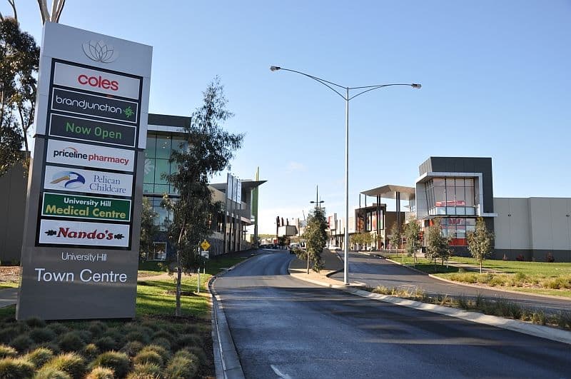 6 Mayfield Drive, MILL PARK VIC 3082, Mill Park - Thumbnail 6