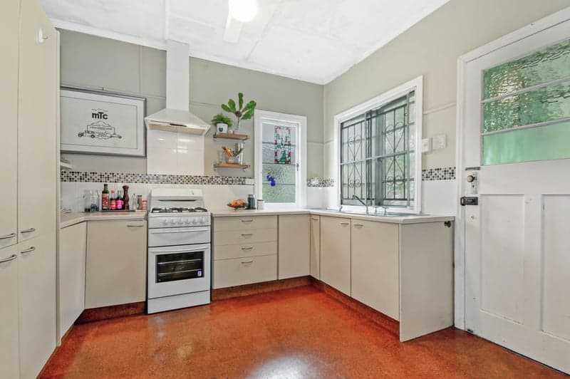 71 Browns Dip Road, Enoggera - Thumbnail 2