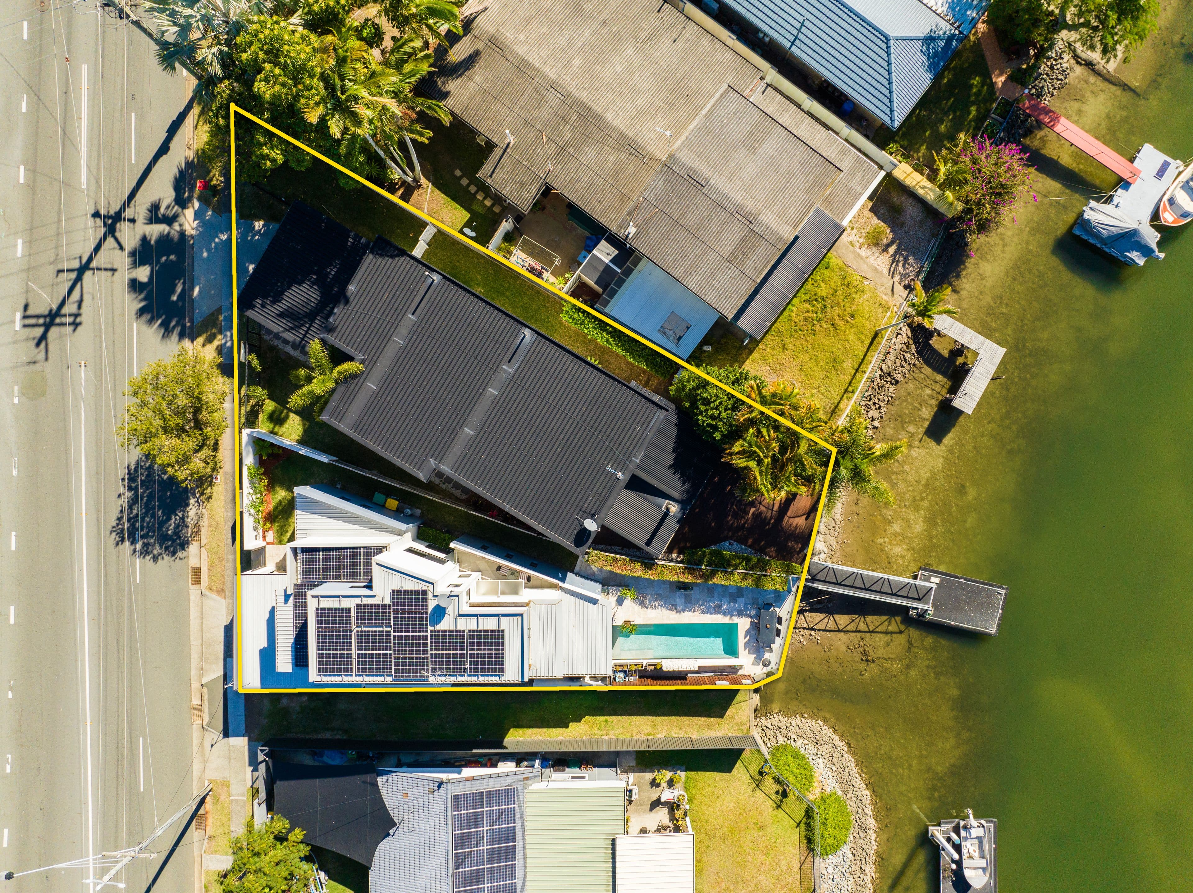 61 Hollywell Road, Biggera Waters QLD 4216, Biggera Waters - Thumbnail 2