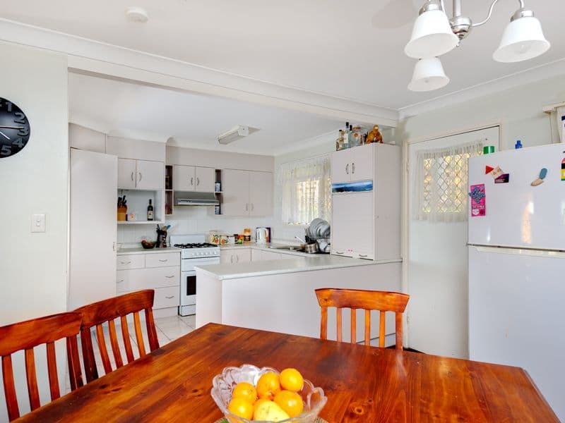 5 Squires Street, SUNNYBANK HILLS QLD 4109, Sunnybank Hills - Thumbnail 3