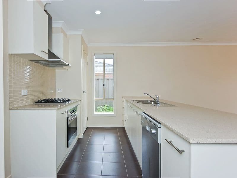 2 Kambah Street, TARNEIT VIC 3029, Tarneit - Thumbnail 4