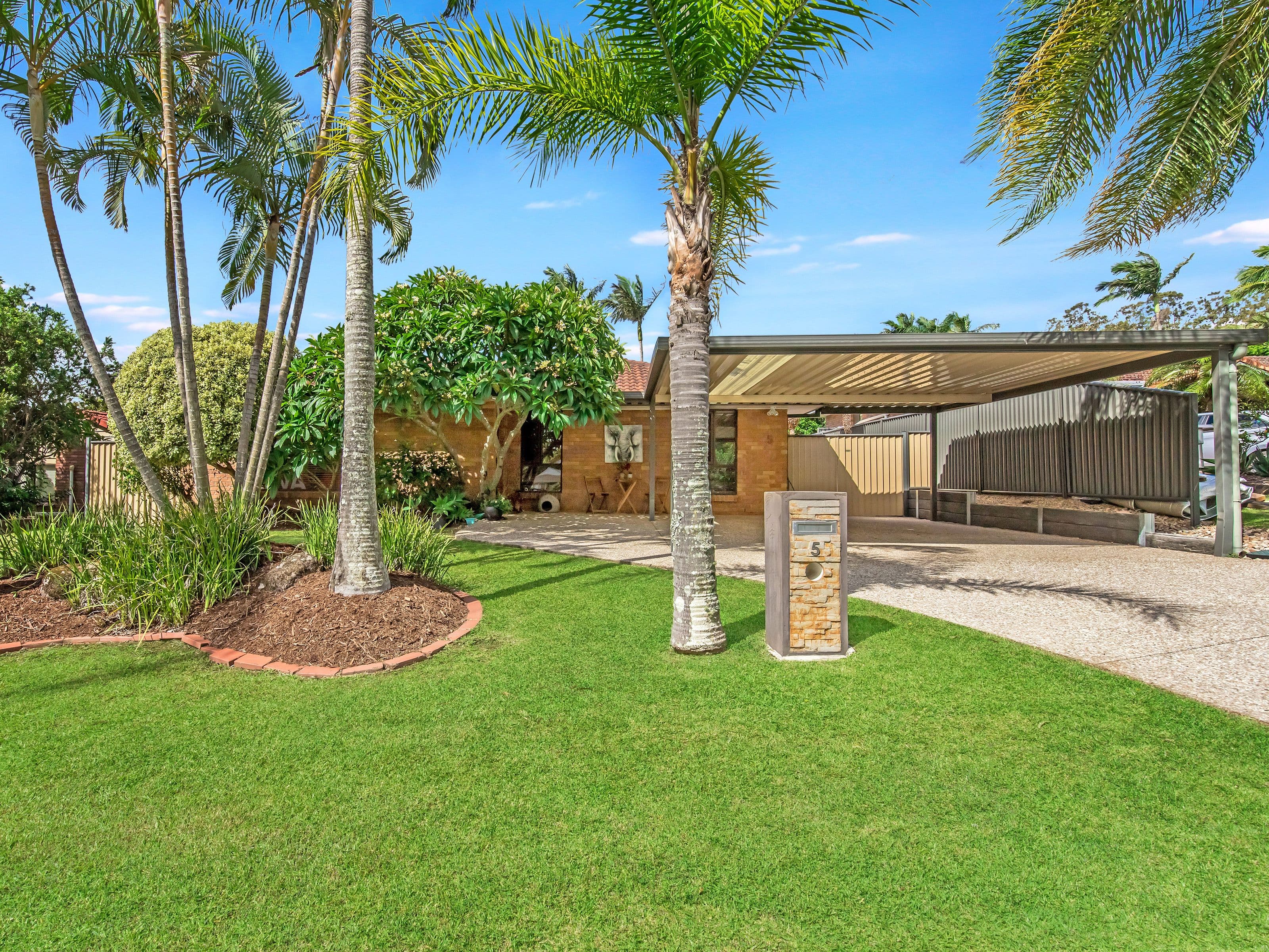 5 Nugent Court, Helensvale QLD 4212, Helensvale - Thumbnail 2