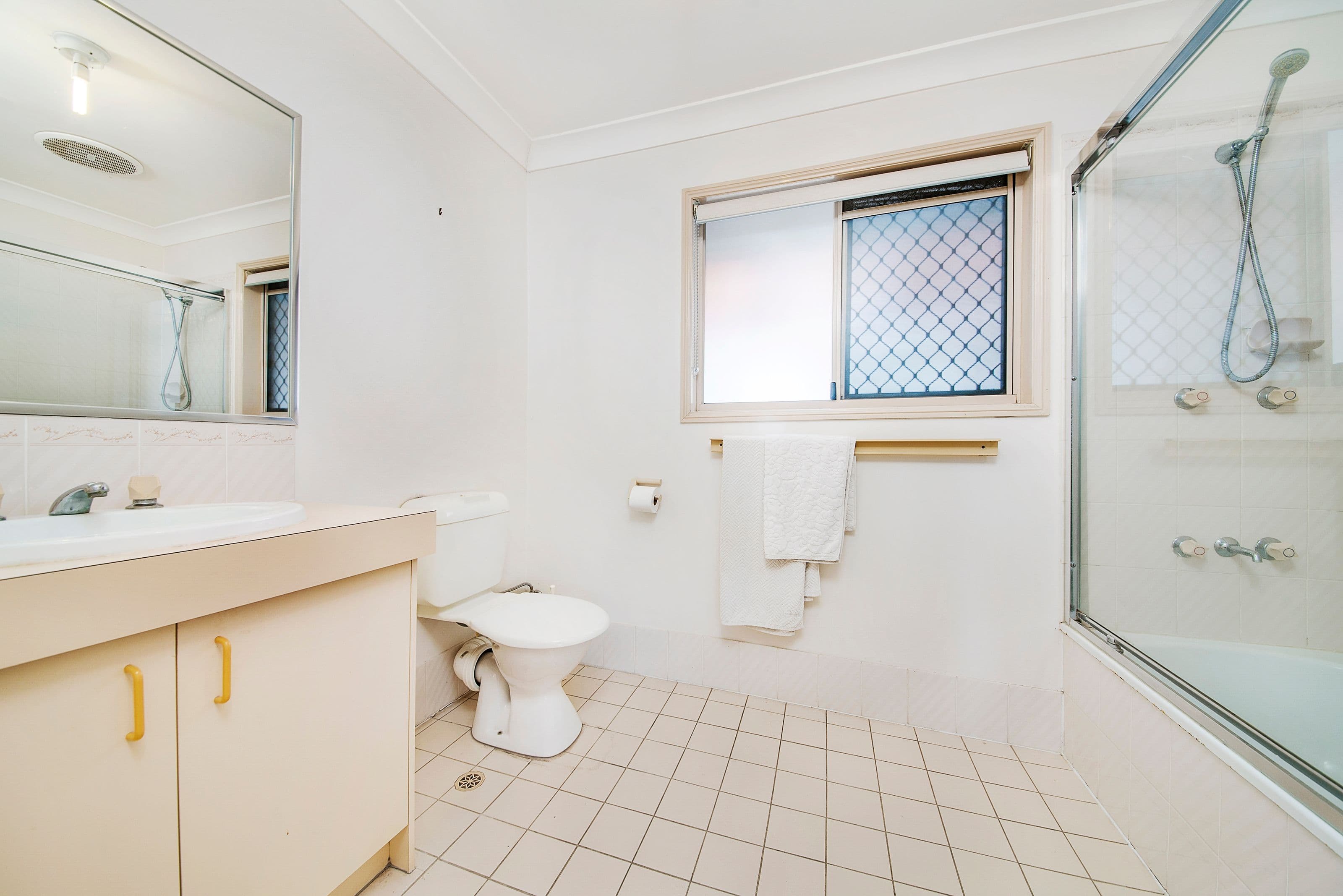 26 Cambridge Street, Carina Heights QLD 4152, Carina Heights - Thumbnail 7