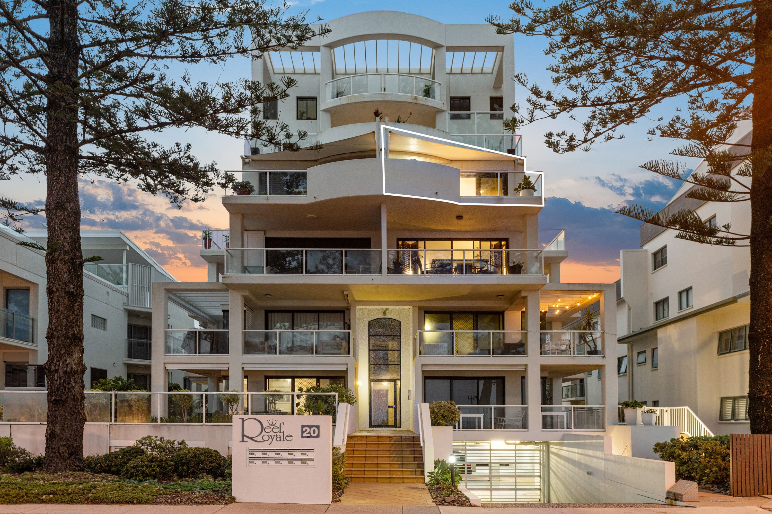 20-22 Marine Parade, Miami QLD 4220, Miami - Thumbnail 2
