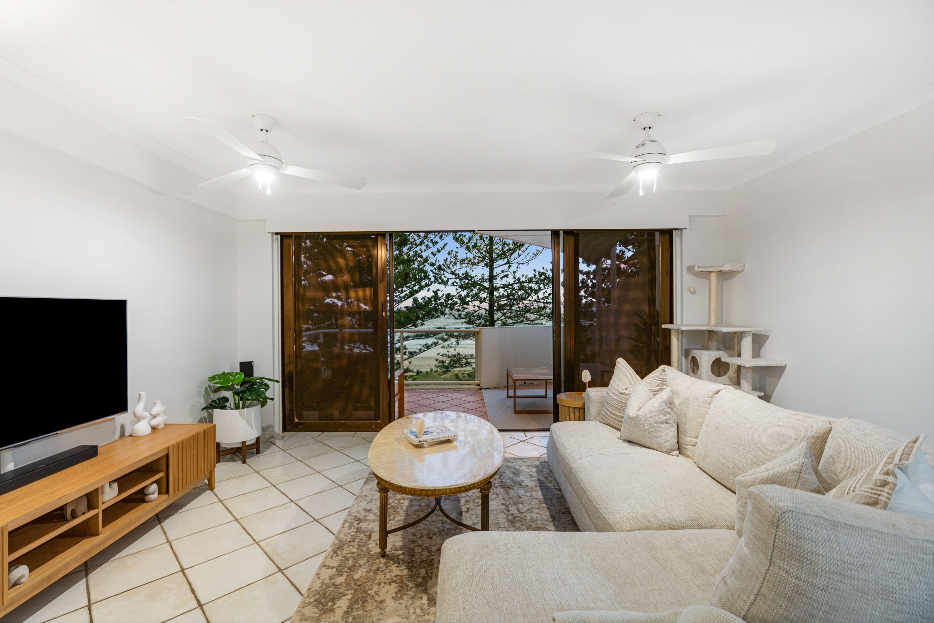 20-22 Marine Parade, Miami QLD 4220, Miami - Thumbnail 7