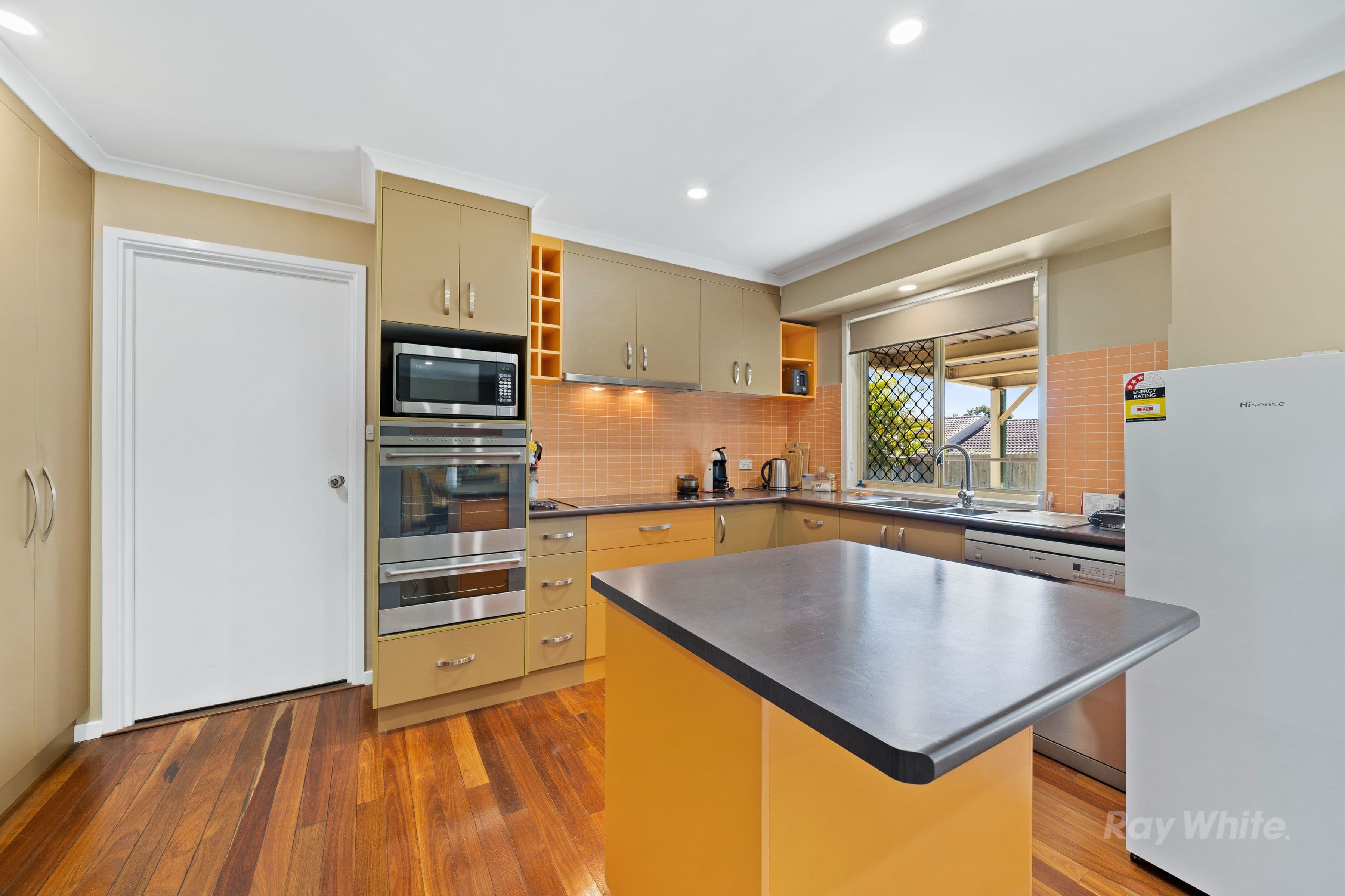 23 Sundowner Street, Regents Park QLD 4118, Regents Park - Thumbnail 6
