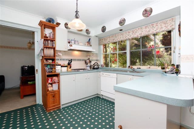 16 Midhurst Court, CRAIGIEBURN VIC 3064, Craigieburn - Thumbnail 2