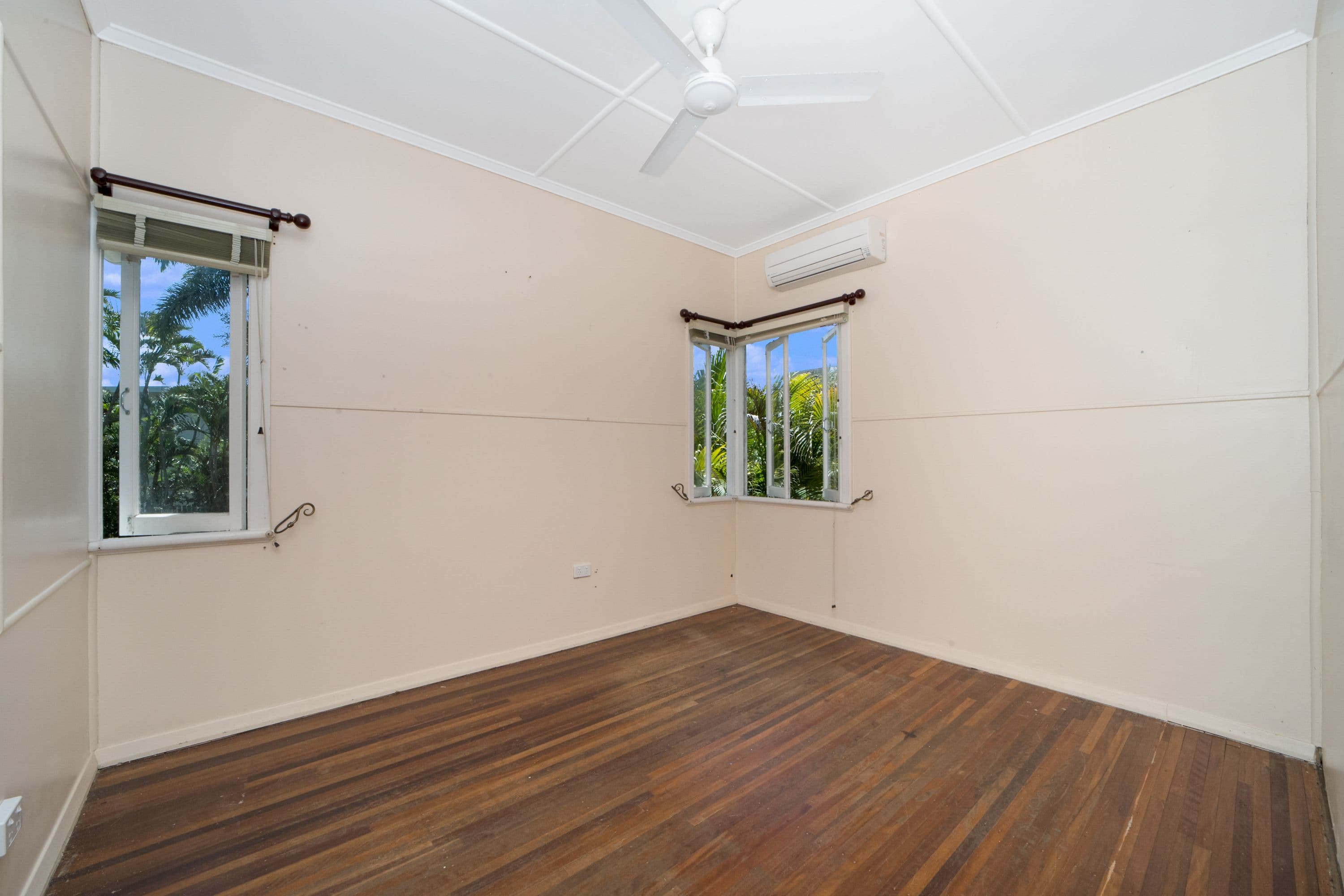 34 Palm Street, Rowes Bay QLD 4810, Rowes Bay - Thumbnail 8