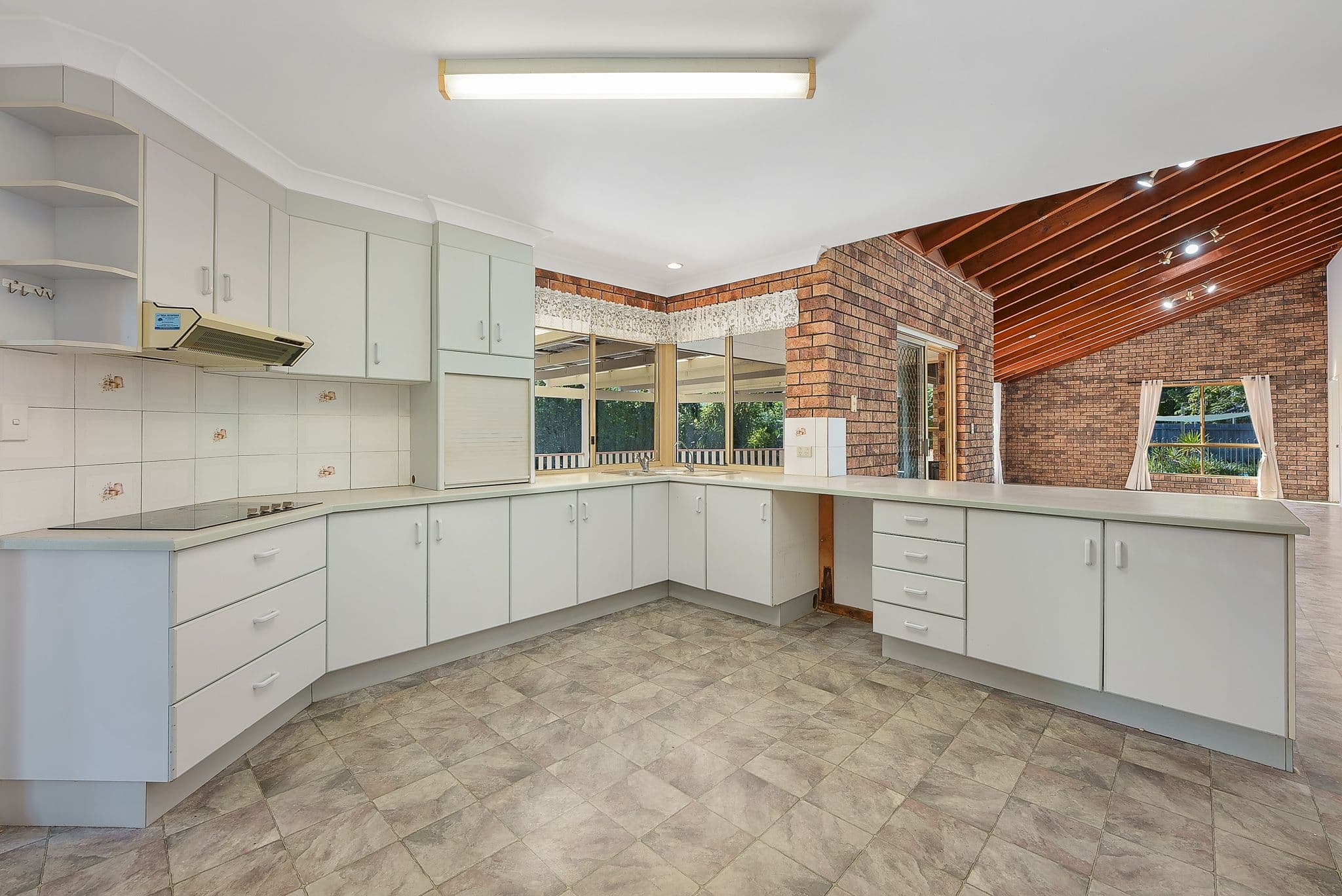 4 Forestlea Court, Rothwell QLD 4022, Rothwell - Thumbnail 4