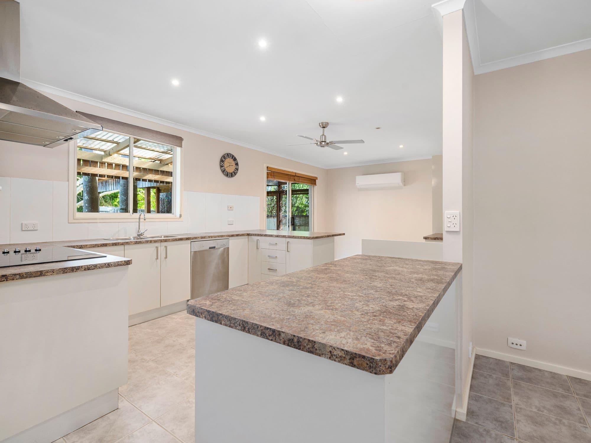 76 Diamond Head Drive, Sandy Beach NSW 2456, Sandy Beach - Thumbnail 5